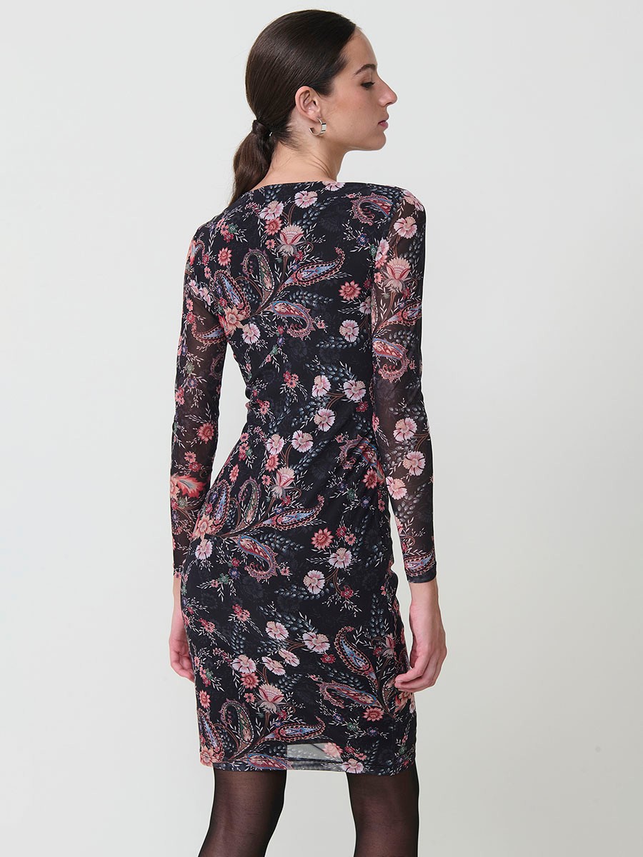 Vestido por debajo de la rodilla para mujer en tul elástico con estampado floral y cachemira. Escote cruzado, manga larga, fruncido y forro.