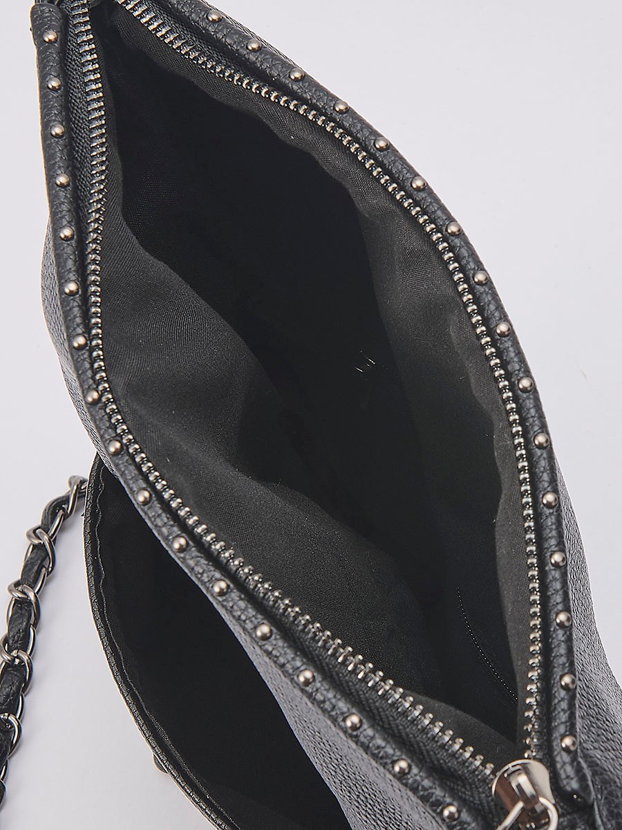 Slim crossbody bag for women in faux leather, top zipper closure and inner pocket.