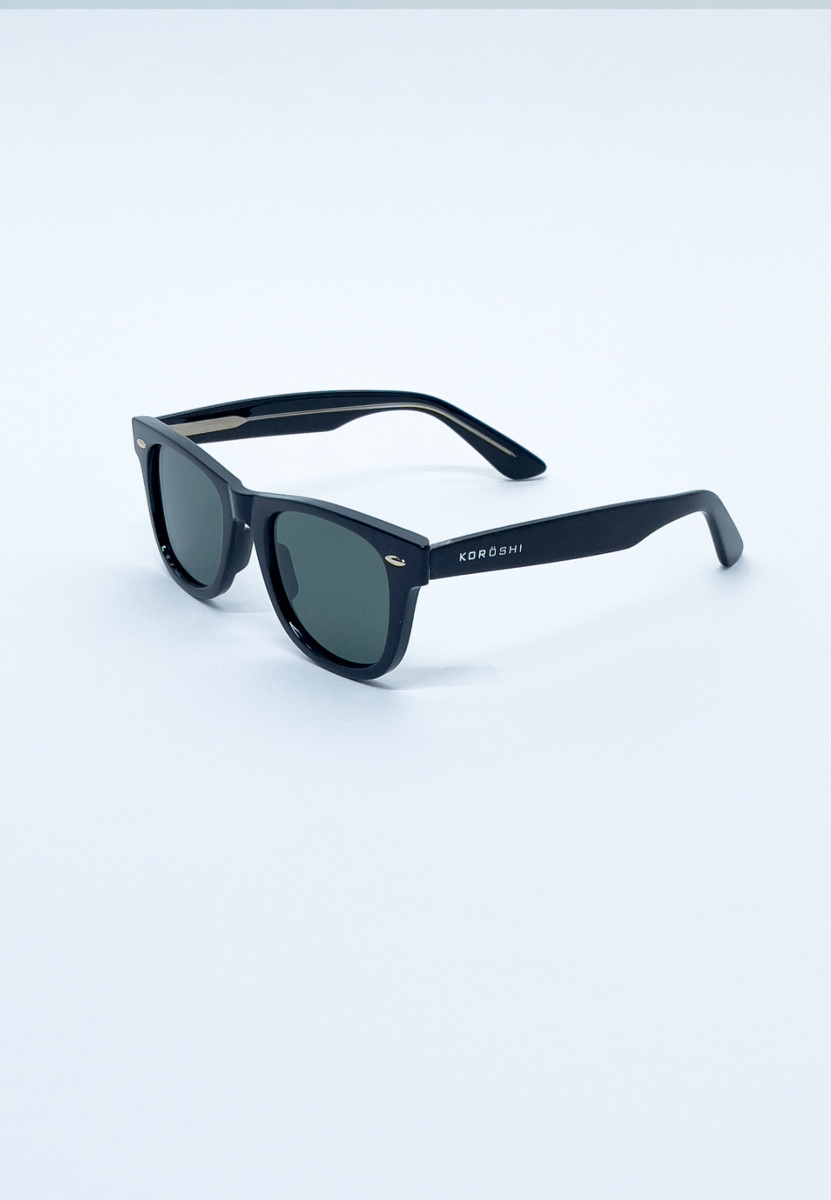 Gafas de sol unisex negras brillantes con lentes verdes polarizadas 2