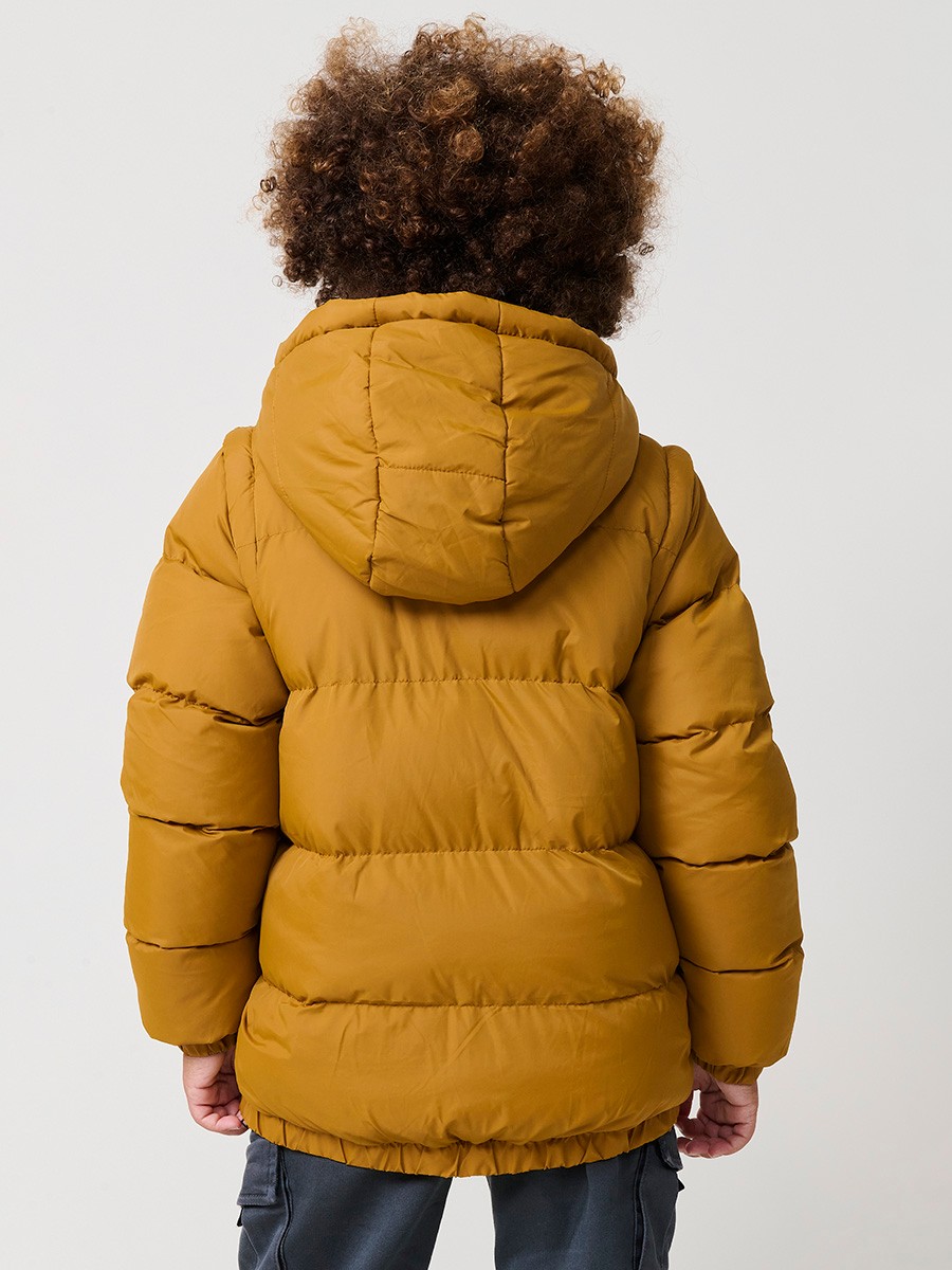Chaqueta de niño desmontable y convertible a chaleco, color mostaza