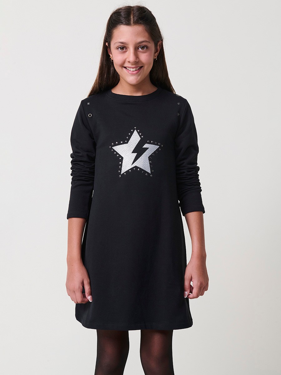 Robe fille noire en coton élastique, manches longues, col rond côtelé et motif étoile argentée avec clous décoratifs.
