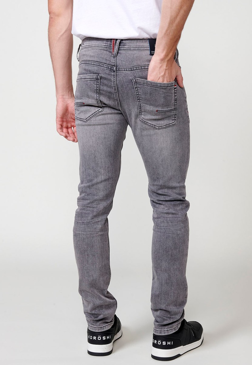 Jeans de hombre slim fit gris efecto lavado en knit denim