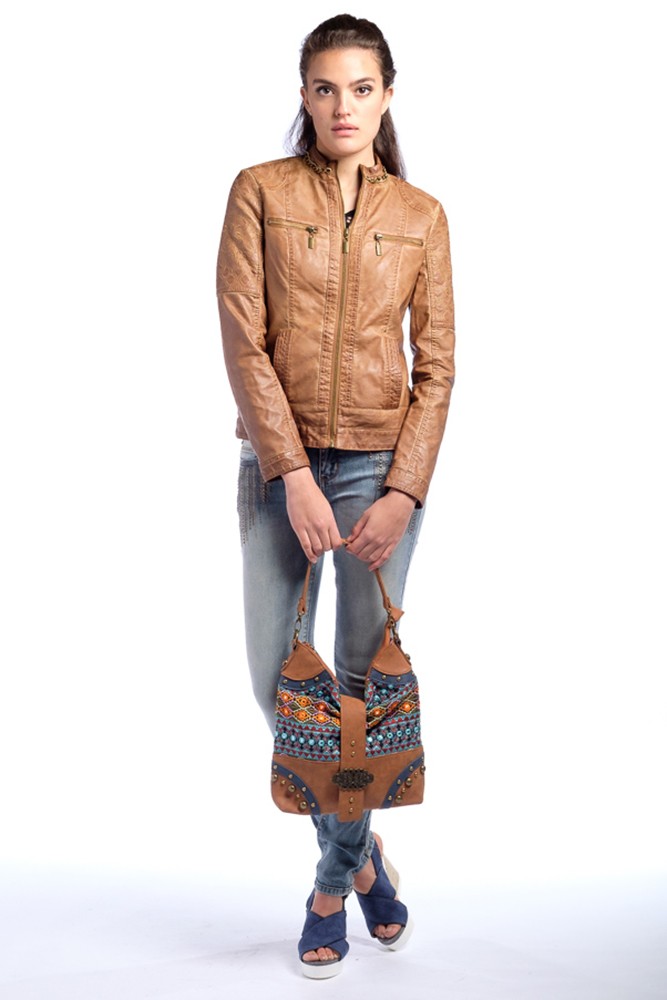 Chaq polipiel tintada cadena