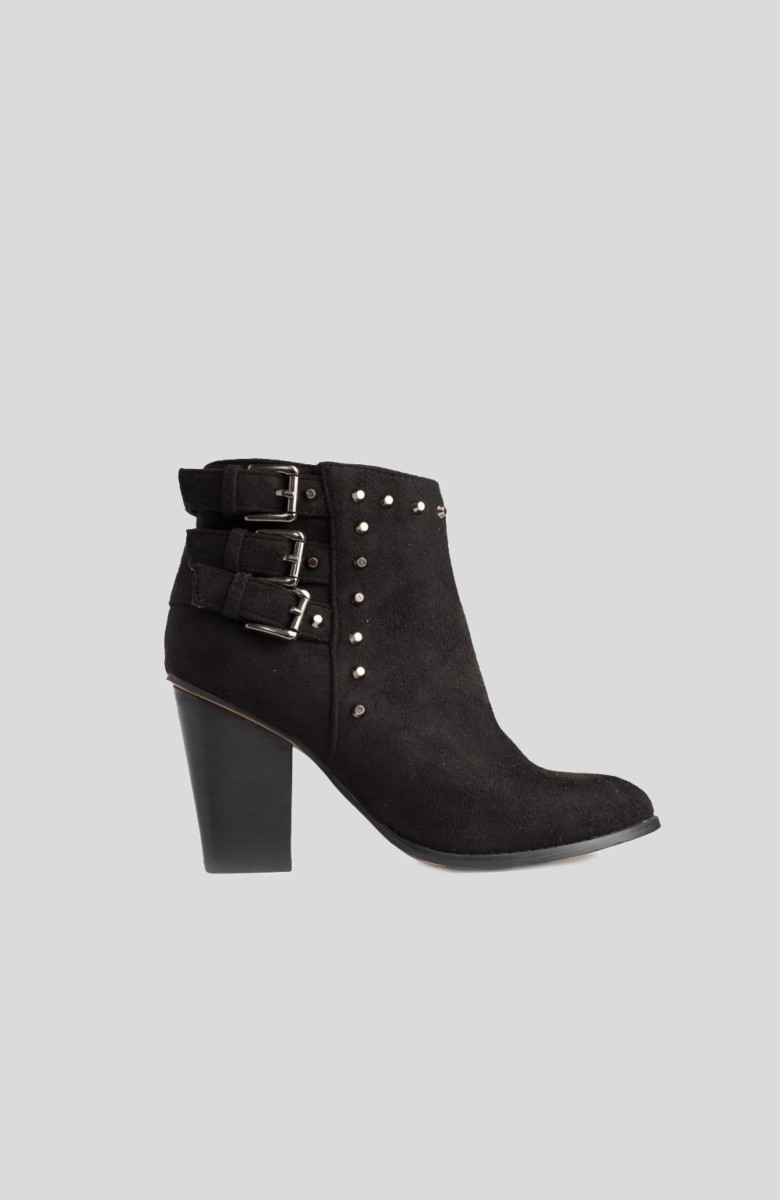 Botin antelina tachas