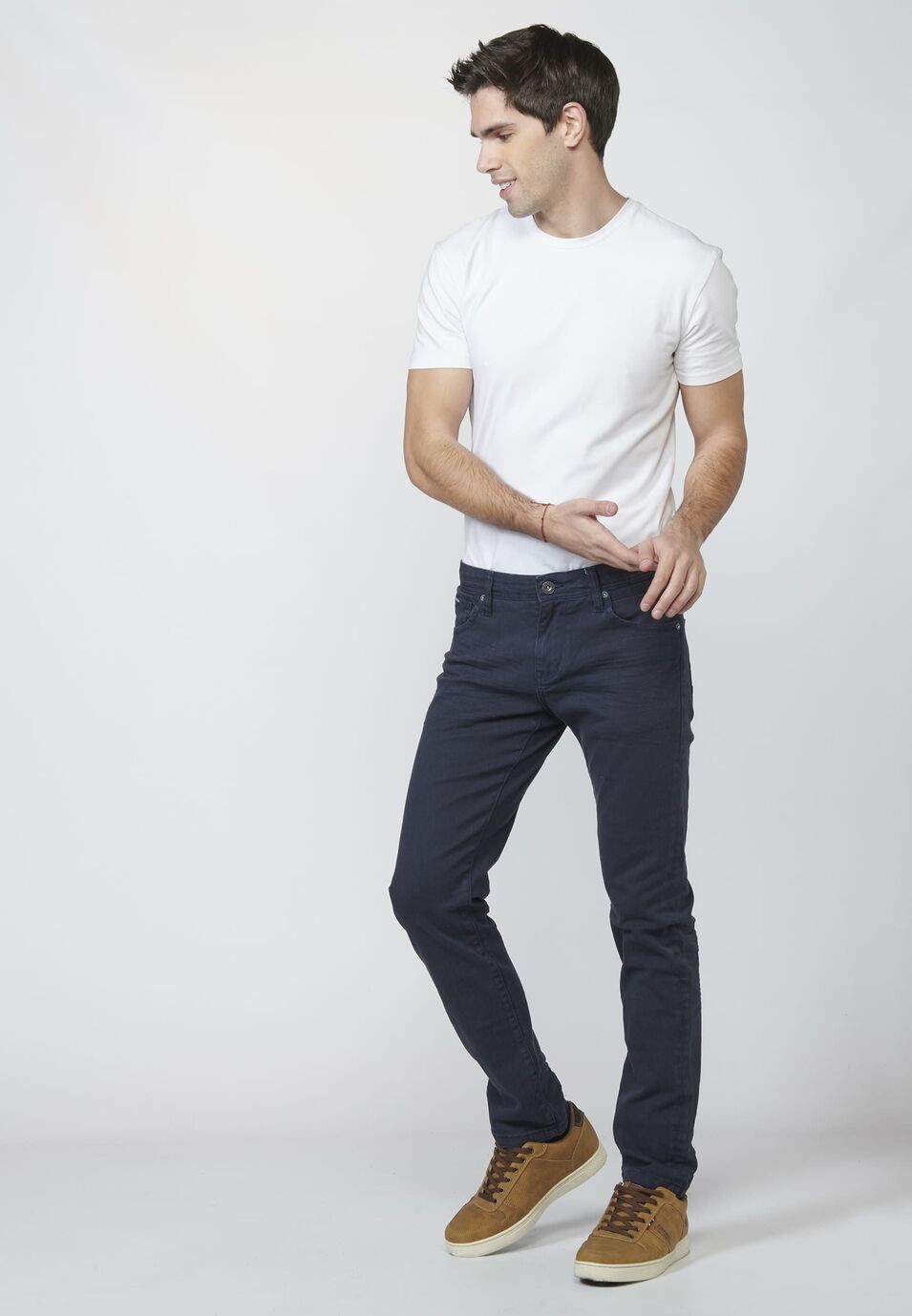 Pantalón largo, jeans color regular fit con cinco bolsillos | Estilo y comodidad 5